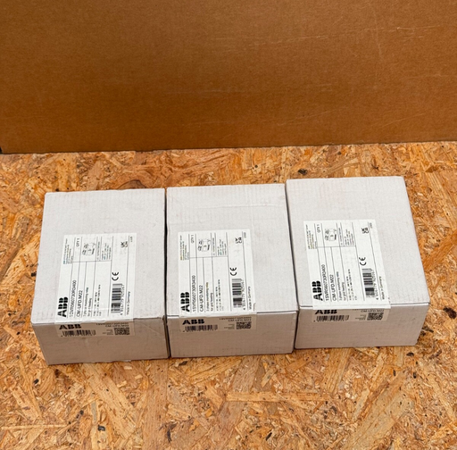 ABB – CM-UFD.M22 (1SVR560730R3400) – Grid-Feeding Monitoring Relay