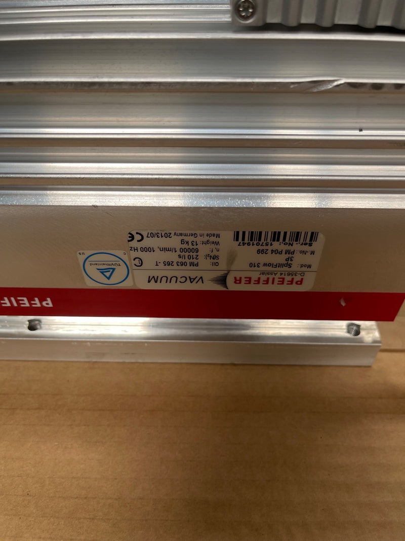 Pfeiffer – SplitFlow 310 PM P04 299 + TC 400 Controller PM C01 800 A