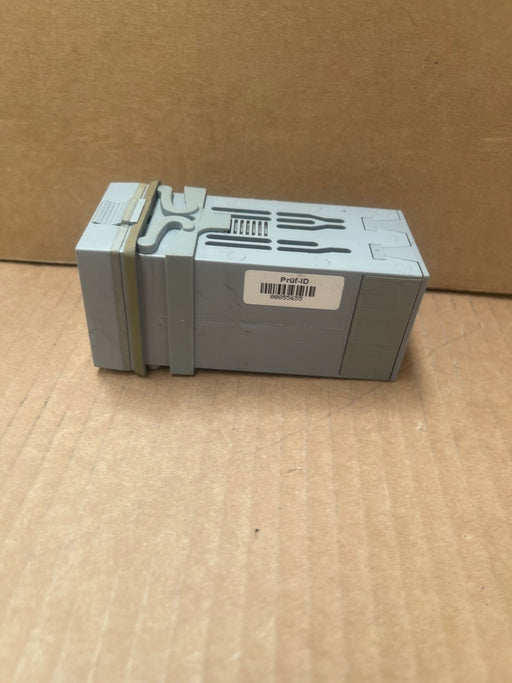 JUMO – dTRON 316 – 703041/181-000-25/000 Compact Temperature / Process Controlle