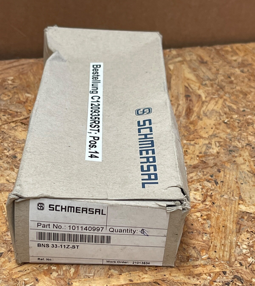 Schmersal - BNS 33-11Z-ST - Magnetic Safety Sensor, 1 NO/1 NC - 101140997