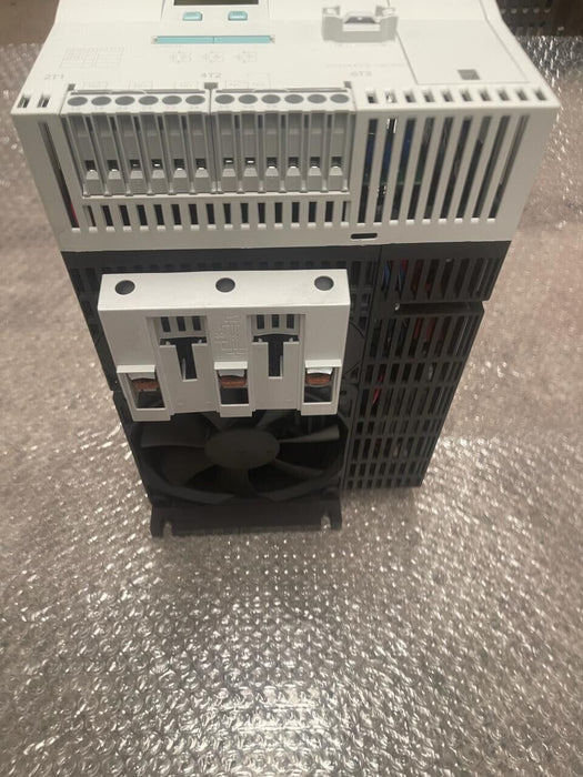 SIEMENS SIRIUS - 3RW4423-1BC46 - AC Motor SoftStarter 37kW Zero Runtime