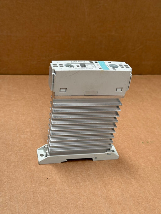 Siemens – 3RF2320‑2AA04 – 1‑Pole Solid‑State Contactor, 20 A, 48–460 VAC, 24 VDC
