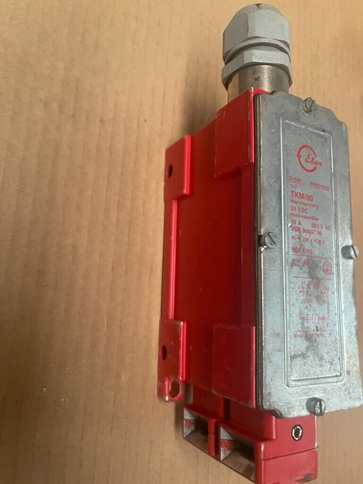 Elan, TKM/90 - Solenoid Latching Keyed Interlock 24VDC 10A 380VAC