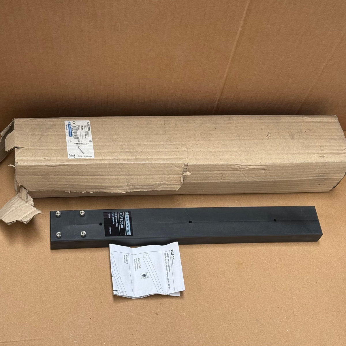Telemecanique – XGFEC540 – OsiSense XG RFID Field Expander — VOLTWERK ...