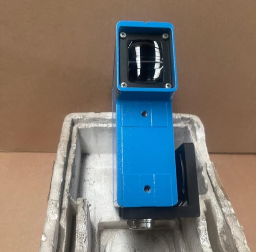 SICK - WL25-322 - Photoelectric Proximity Sensor