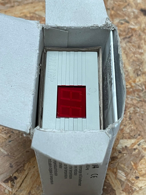 Rittal – SK3114 – Control Cabinet Temperature Indicator with Switch Contact