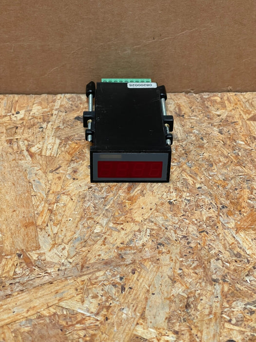 Debnar – DV3.001.776B – Digital Display Panel Meter, 0/4–20 mA Input, 24V DC