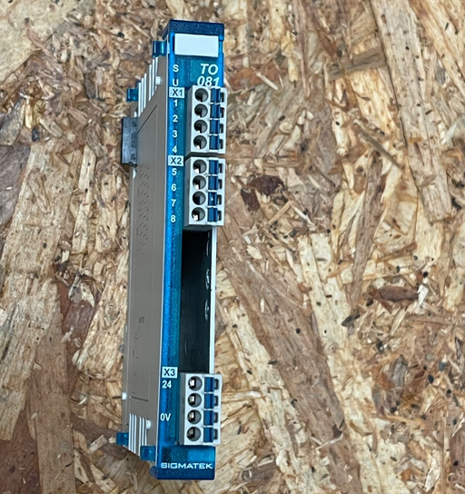 Sigmatek – TO 081 – S‑DIAS Digital Output Module, 8× 24 VDC, 0.5 A per Channel