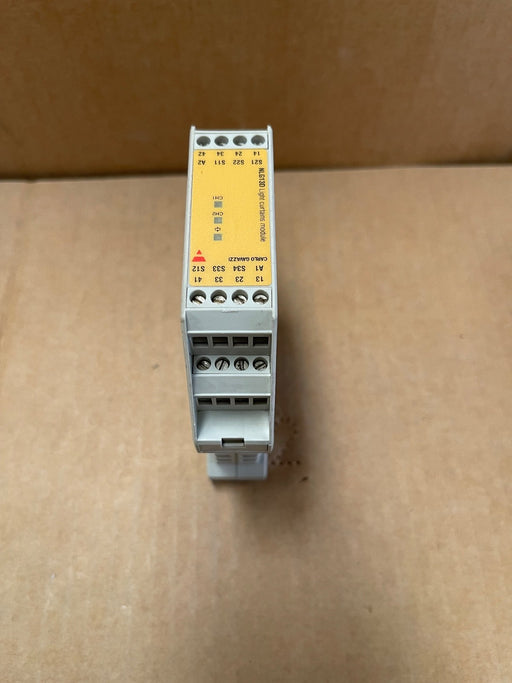 Carlo Gavazzi – NLG13D724SA – Safety Module for Light Curtain, 3NO + 1NC, 24 VDC