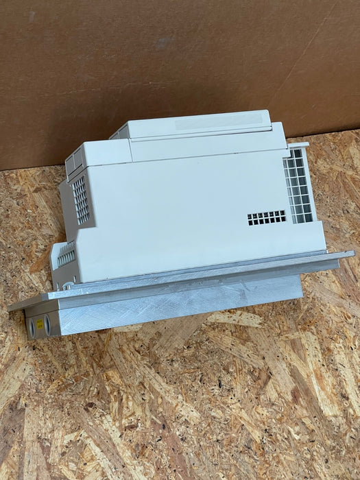 KEB – 14F5G1E‑Y002 + 00.F5.060‑1000 – Combivert F5 Drive with Operator Panel 7.5