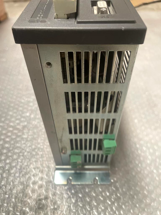 KEB COMBIVERT inverter 11.F0.R13-0000 3.0kW 5.2kVA 7.5A 94250339/012879