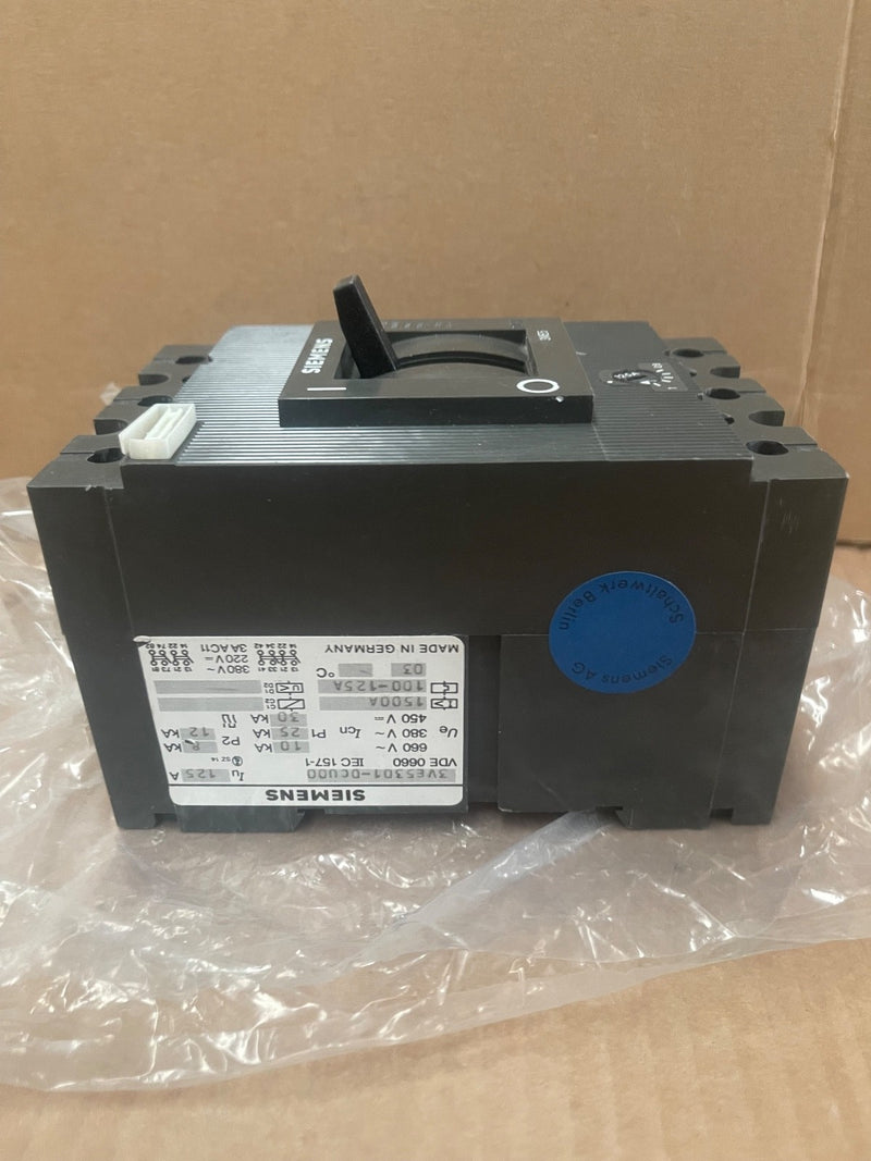 Siemens – 3VE5301-0CU00 – 3-Pole Molded Case CB, 100-125 A, with 1 NO + 1 NC