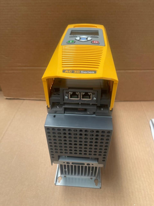 Parker - 30V—2S-0000 + 710-4D0004-BE-0S-0000 + LA501805U001 AC Speed Drive