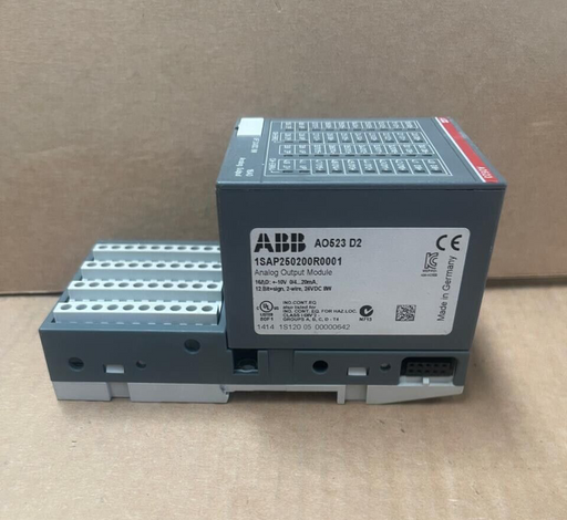 ABB - 1SAP250200R0001 with 1SAP212200R0001 - AO523 Analog Output Module