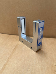 microsonic – bks+6/FIU – Ultrasonic Fork‑Sensor Web‑Edge 40 mm IO‑Link