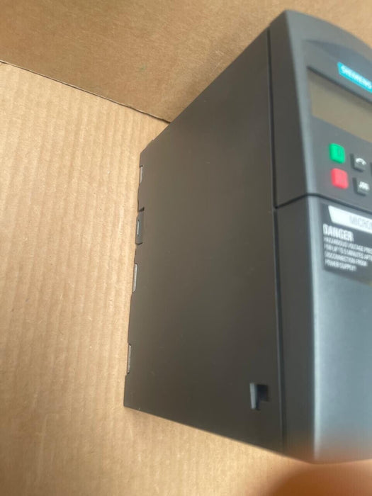 Siemens - 6SE6420-2AB13-7AA1 - MICROMASTER 420 Inverter, 0.37 kW, 1AC 200-240V