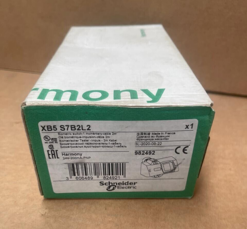 Schneider Electric Harmony XB5 S7B2L2 Biometric Switch-1 Momentary-Cable 2m