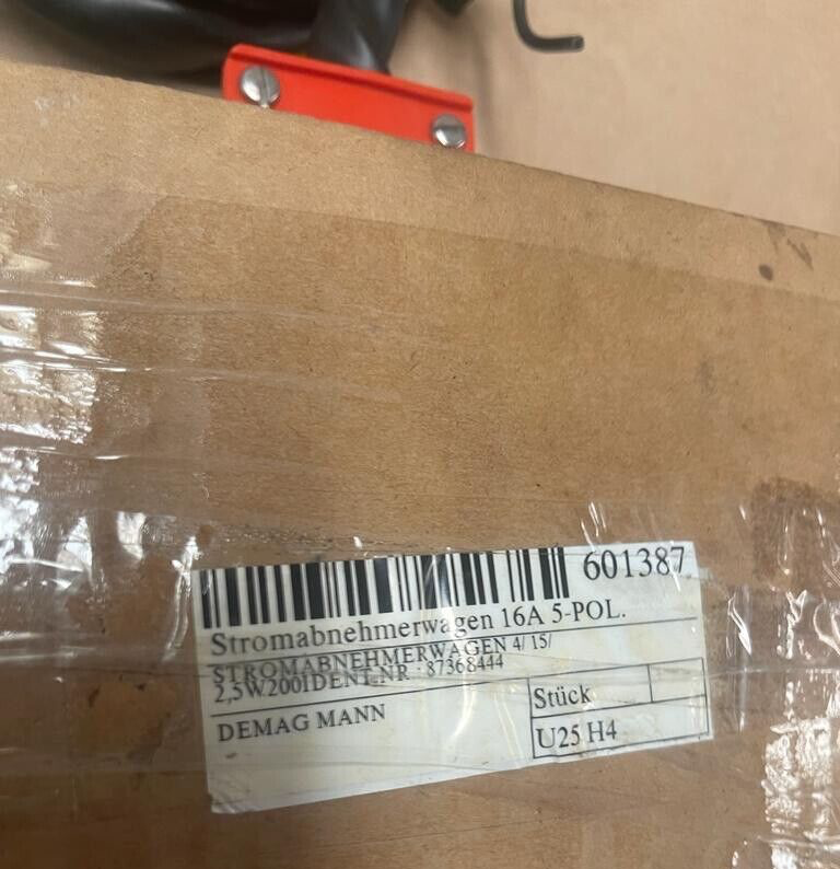 DEMAG MANN Stromabnemerwagen 16A 5-POL 87368444