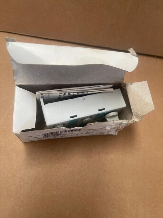 Siemens - 3RK1200-0CQ20-0AA3 - AS-i Compact Module K45 Digital 4 DI