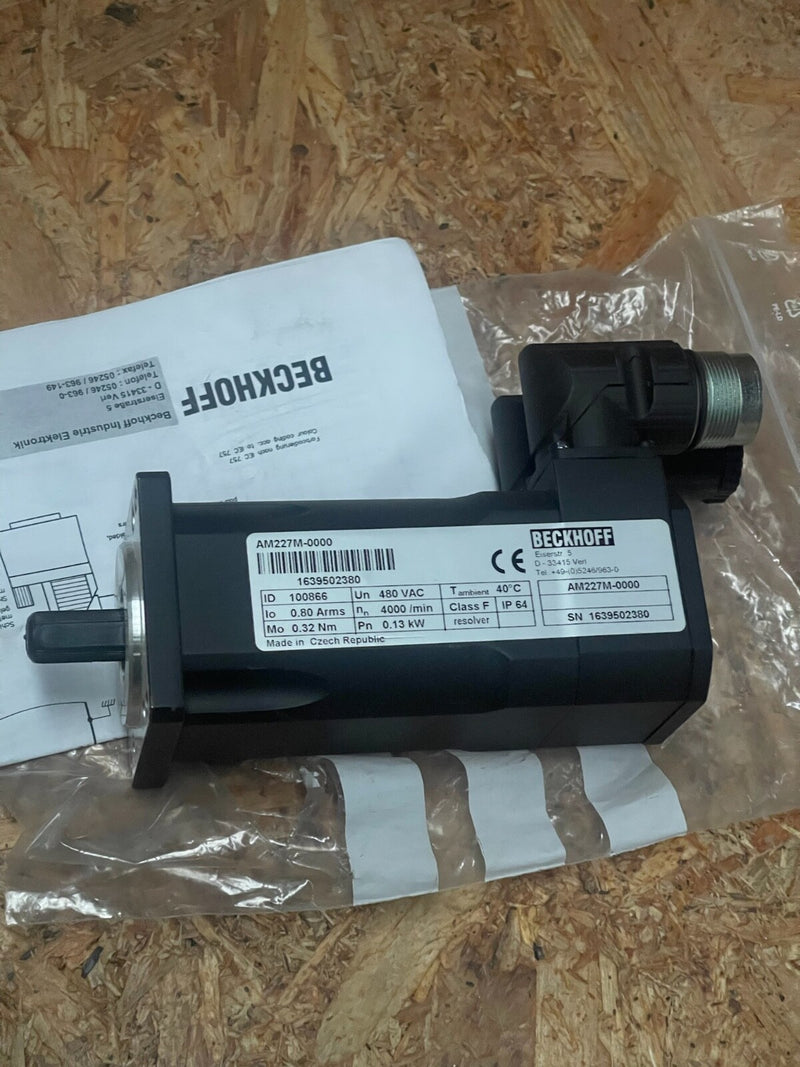 Beckhoff – AM227M‑0000 – Synchronous Servomotor, 0.13 kW, 0.3 Nm, 400/480 V AC
