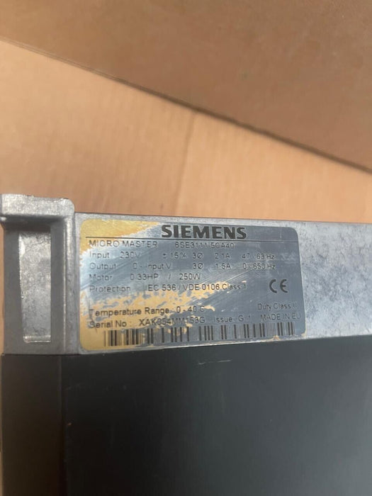 Siemens 6SE3111-5CA40 MICROMASTER VFD, 250W, 1/3-Phase, 230V AC