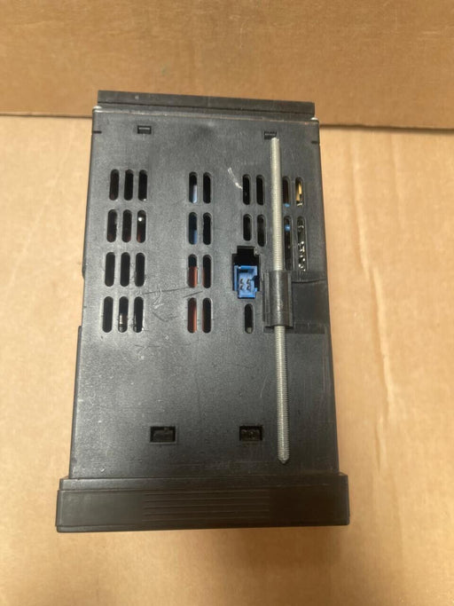 JUMO - 703560/10-001-1-1-01/00 - DICON 1000 Universal Process Controller