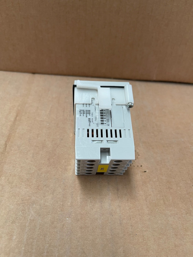 Panasonic – LC4H‑S‑R4‑24VS – LC4H Series 4‑Digit LCD Counter, 12‑24 V DC
