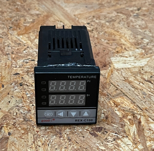 RKC - REX-C100FK07-V*AN - PID Temperature Controller, SSR Output, 100–240 V AC