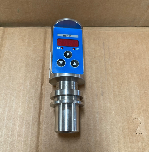 Baumer – TED6 – Digital Pressure Switch / Transmitter (‑1…400 bar)