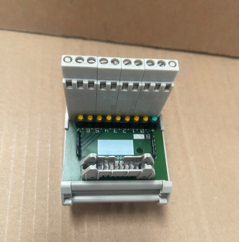 Siemens – 6EP5 400-1BB00 – Interface Module 14-Pin IDC to Screw Terminals