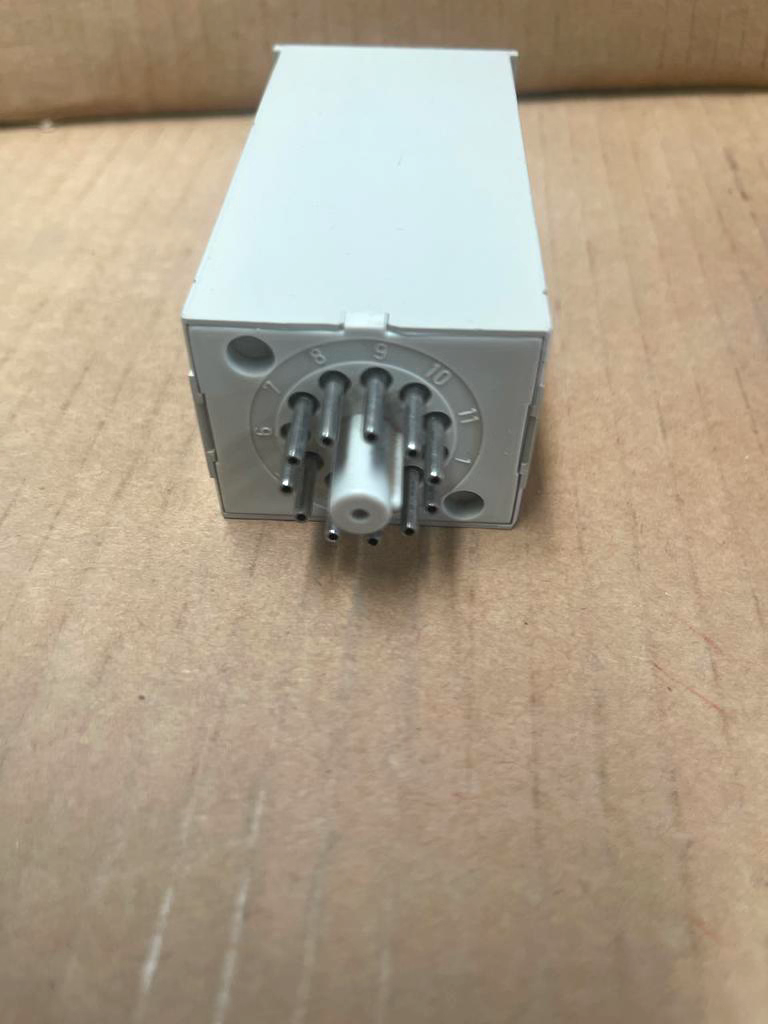 Leuze Electronic TRE3 20895 Safety Relay