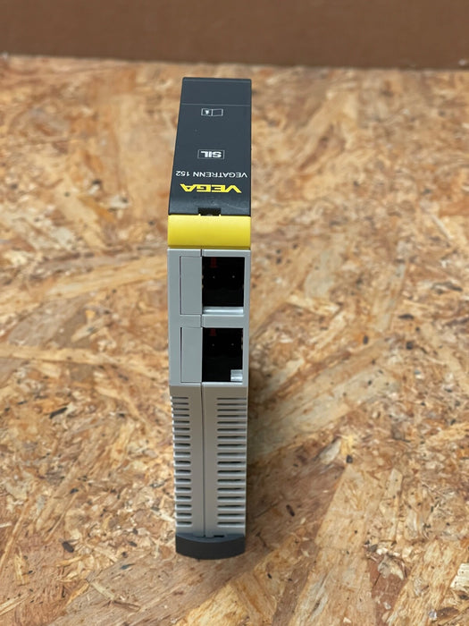 VEGA – VEGATRENN 152 (TRENN152.AMXSKXX) – 2‑Channel HART Isolating Barrier