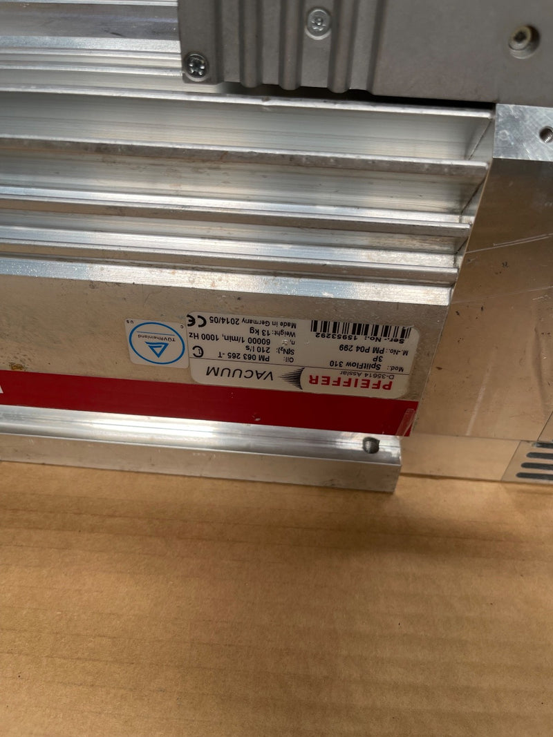 Pfeiffer – SplitFlow 310 PM P04 299 + TC 400 Controller PM C01 800 A