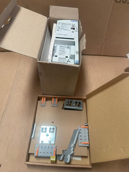Lenze - E82EV751K4C200 - 8200 Vector Frequency Inverter, 0.75 kW, 3-Phase 400/50