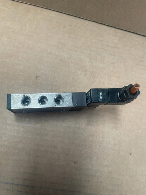 REXROTH - 0820030002 - PNEUMATICS 5/2 G1/8 SOLENOID OPERATED VALVE
