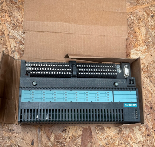 Siemens – 6ES7 193‑0CB10‑0XA0 + 6ES7 133‑0BN01‑0XB0 – 24DI/8DO Digital Module