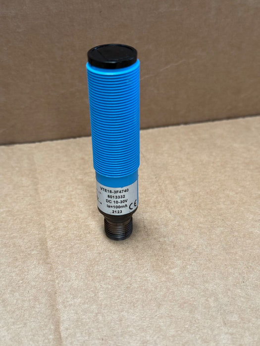 SICK – VTE18‑3F4740 (6013332) – M18 Energetic Photoelectric Proximity Sensor