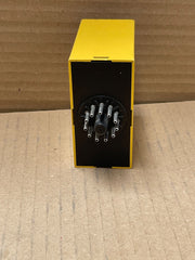 UNIC – MC‑110.1 – 3‑Phase Control Relay 3×220 V AC 7 A