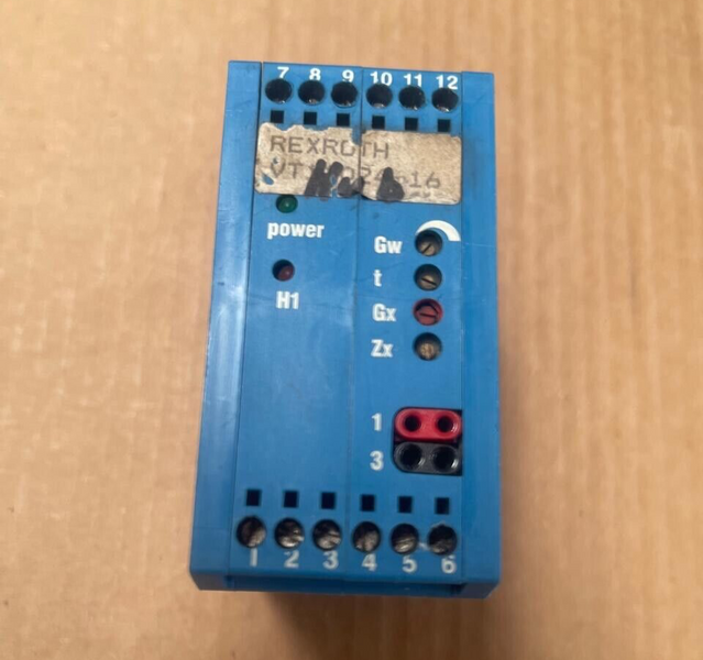 写真 VT-11023-14 - BOSCH REXROTH - Industrial Trading