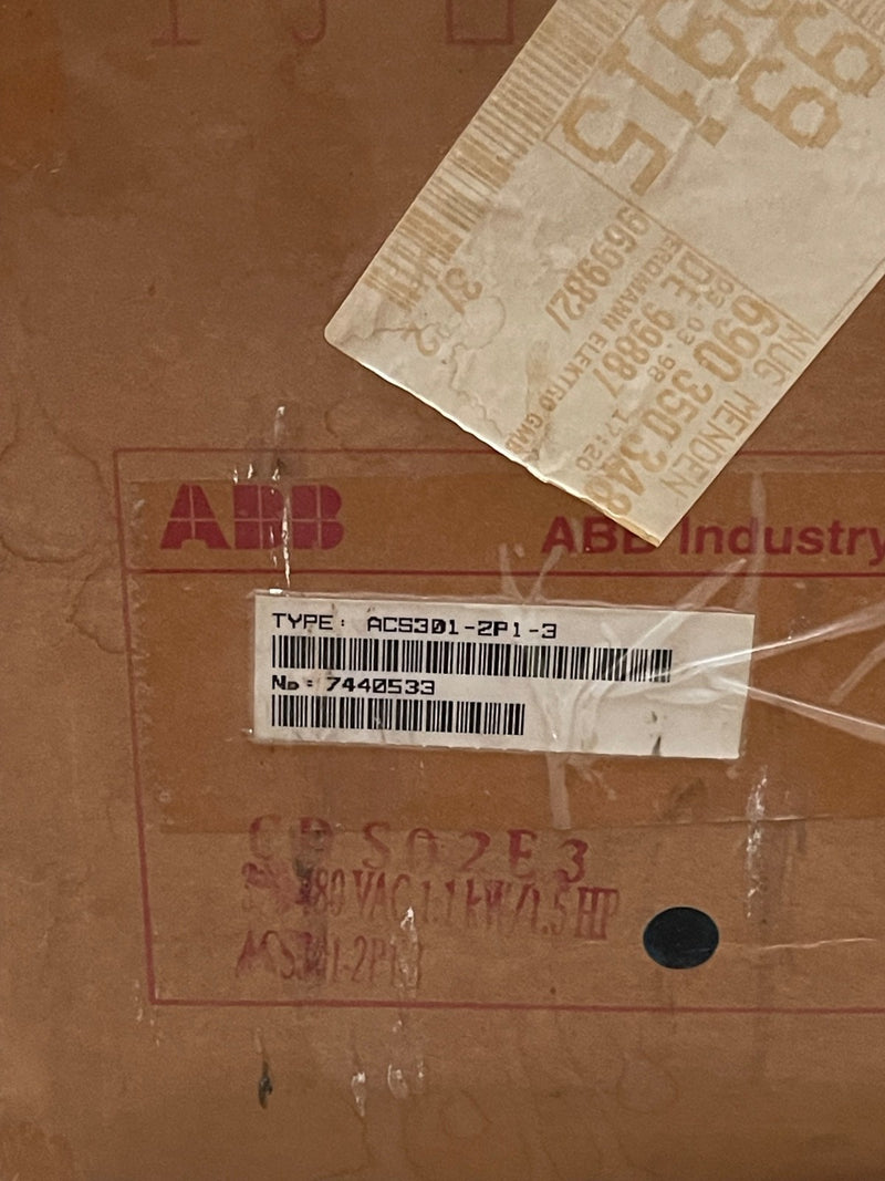 ABB – ACS301‑2P1‑3 – ACS 300 Series VFD / Frequency Drive (200–240 V AC)