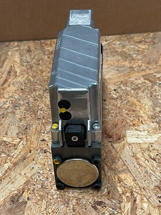 Bosch Rexroth - 0811404633 - 4WRPEH6C3B24L-2X/G24K0/F1M - Proportional Servo