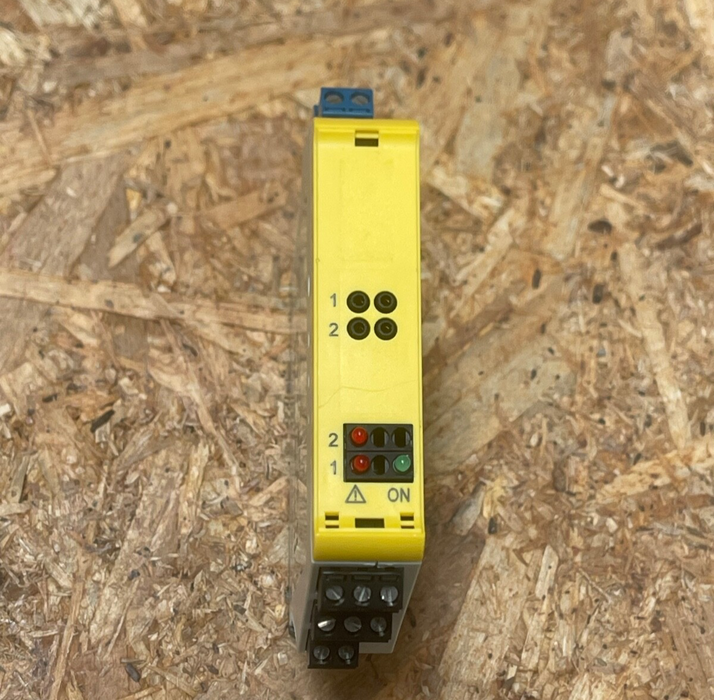 VEGA – VEGATRENN 142 (TRENN142.AXXXKXX) – 2‑Channel HART Barrier