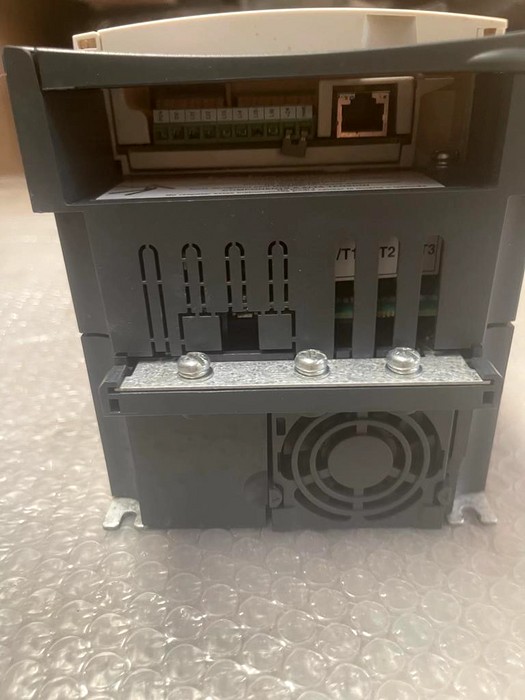 Schneider Electric Altivar 71 ATV71HU15N4 1.5kW - 2HP AC Speed Drive